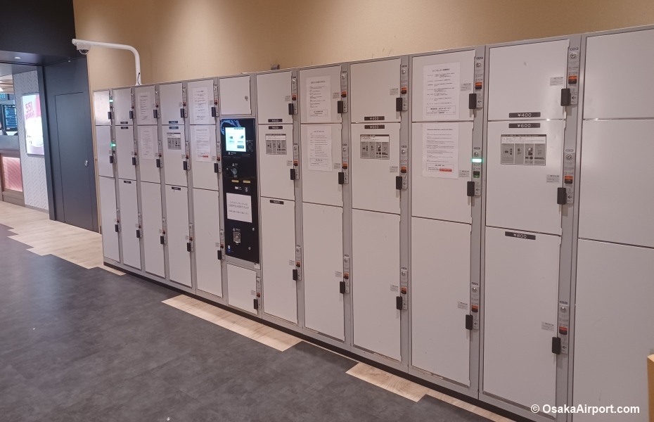 Coin-operated lockers
